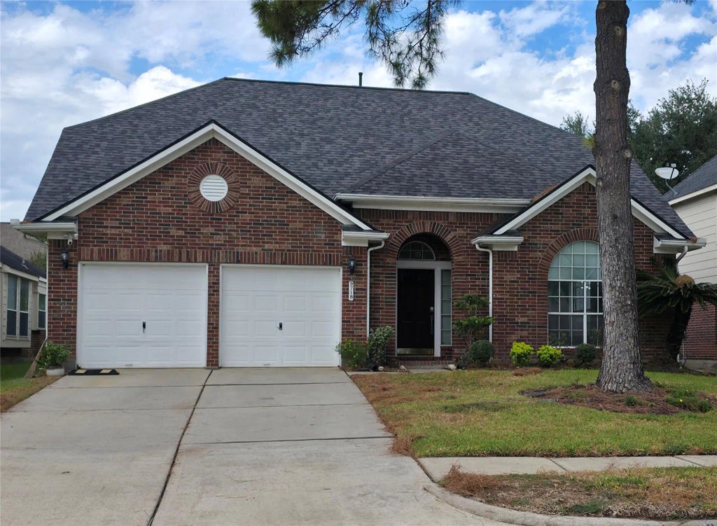 9718 Big Willow Lane, Houston