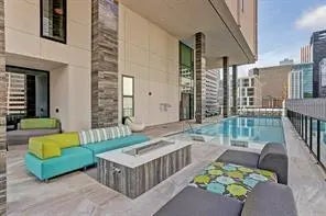 1211 Caroline Street 1104, Houston