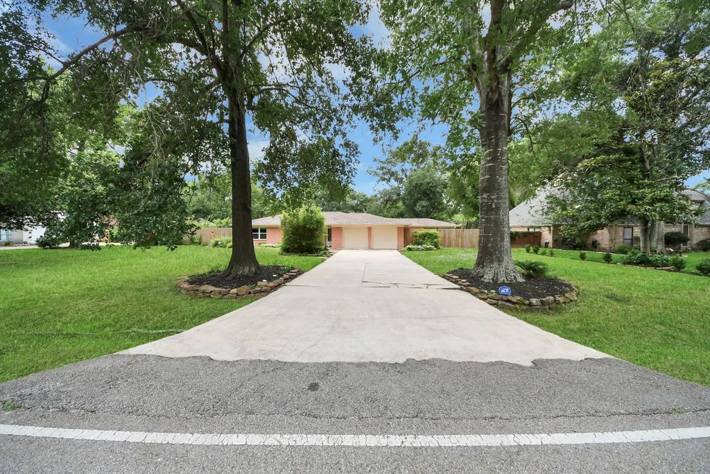 16307 Amcreek Road, Houston