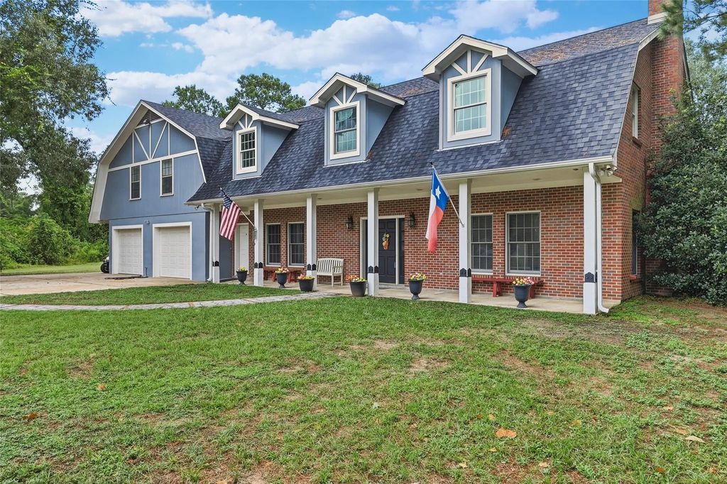 8714 Holly Hills Drive, Tomball