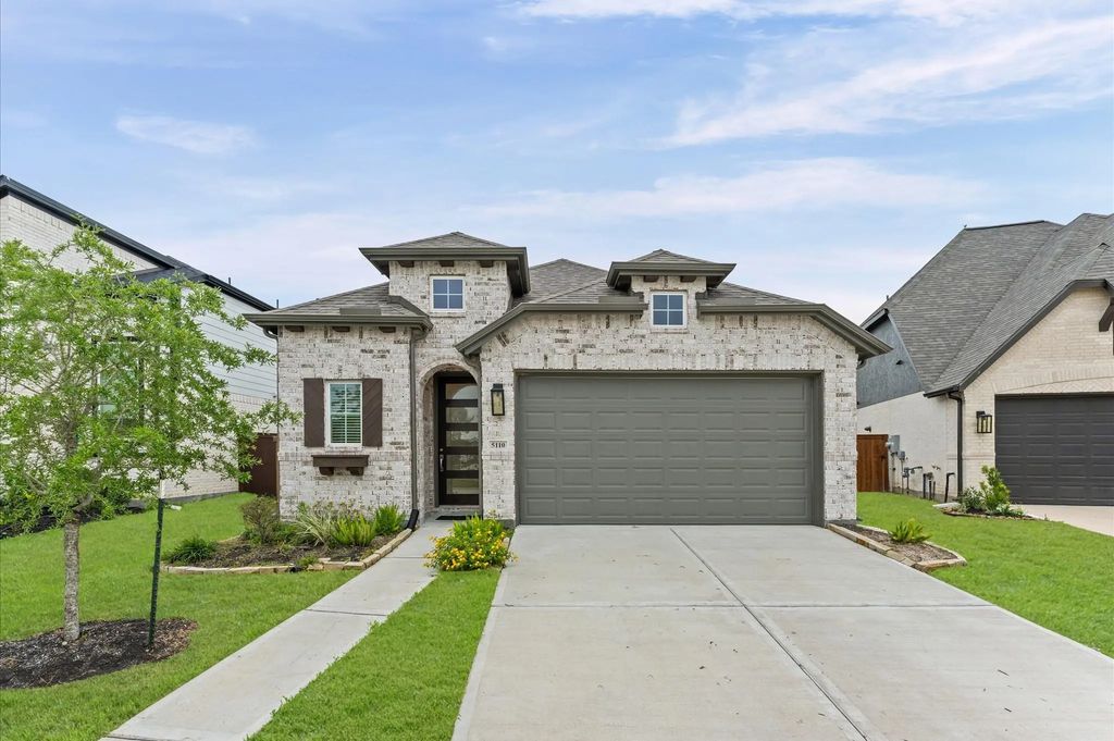 5110 Sistine Drive, Manvel