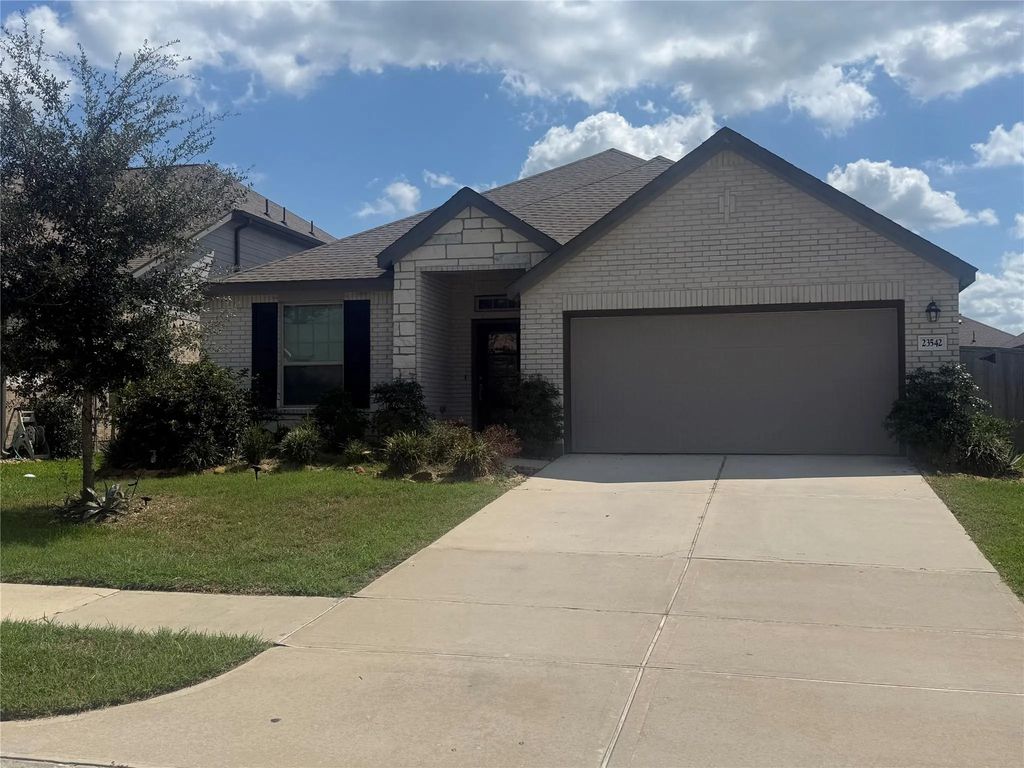 23542 Marble Pass Trace, Cleveland
