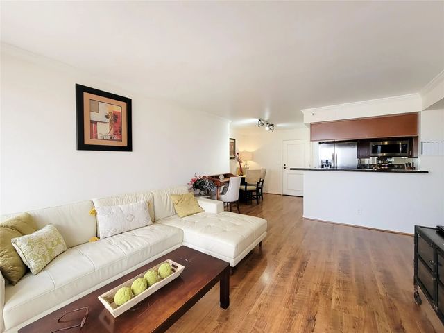 3525 Sage Road 1605, Houston