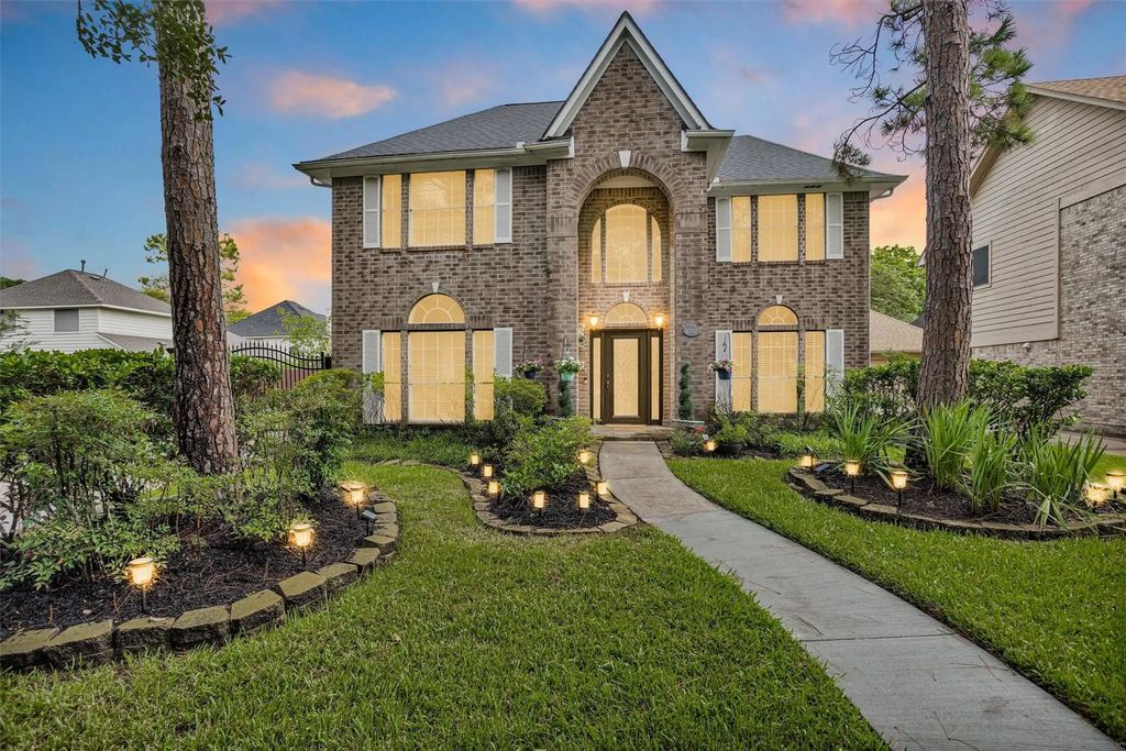 1331 Edenderry Lane, Missouri City