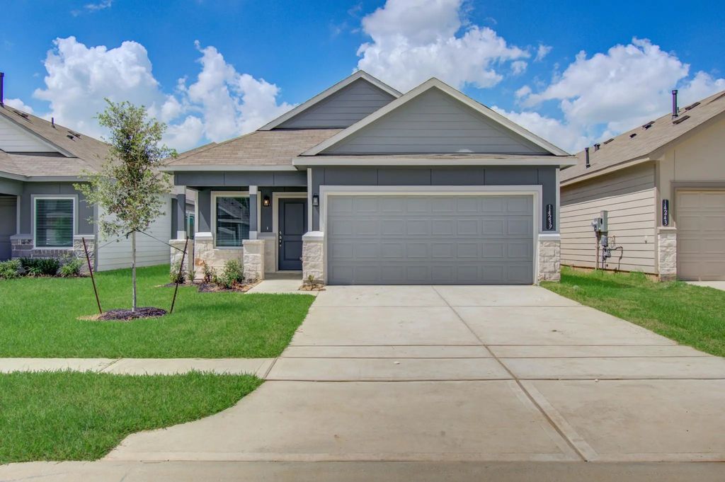14239 Aston Pine Drive, Houston