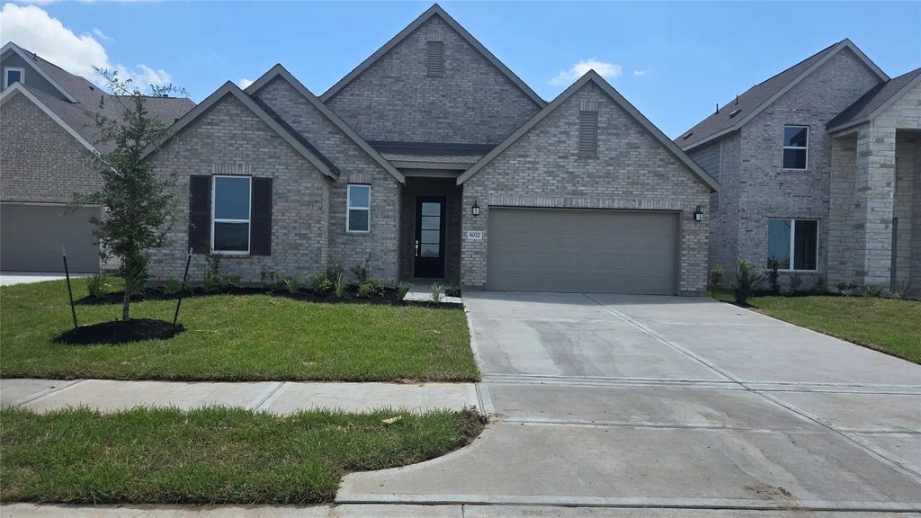 8022 Serene Meadow Lane, Richmond