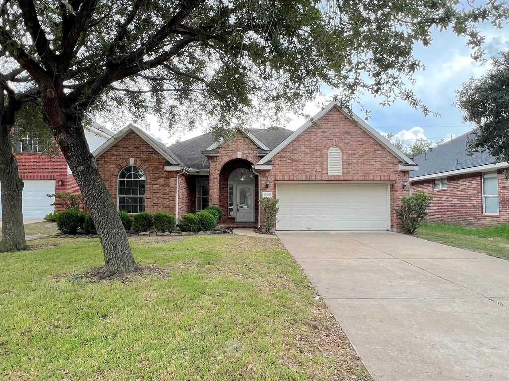 17215 Fernchase Court, Houston