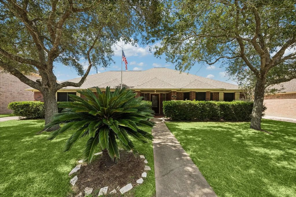 3316 Windfern Dr, Pearland