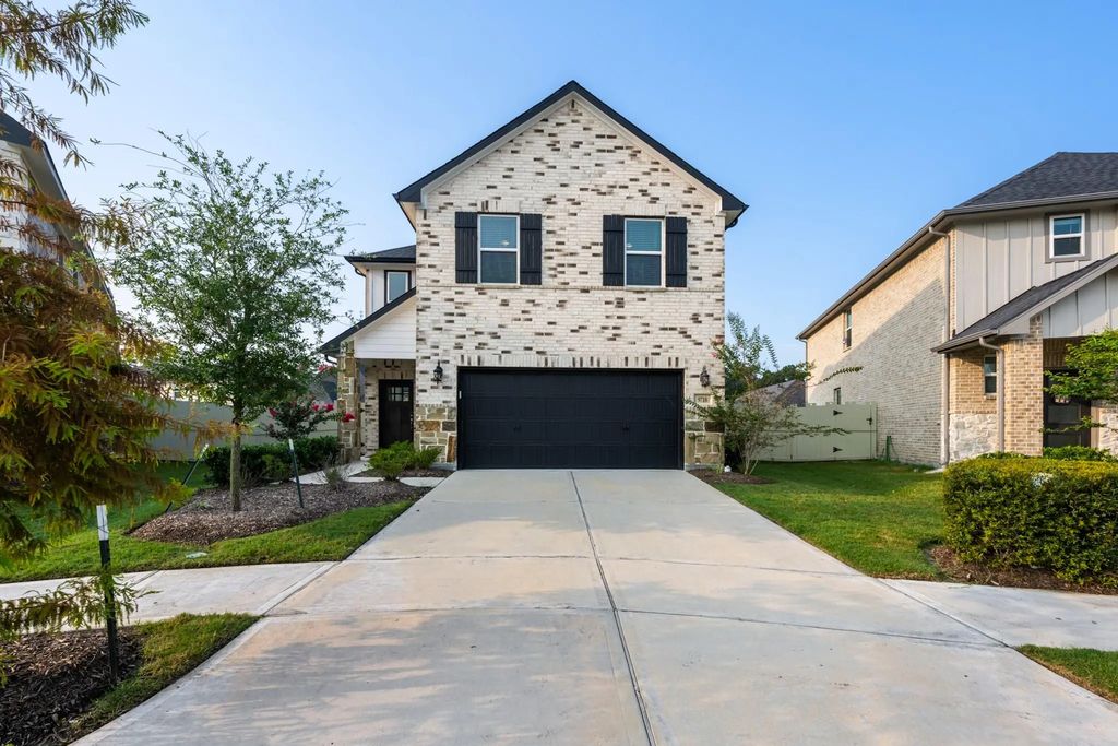 9718 Grooveburr Court, Conroe