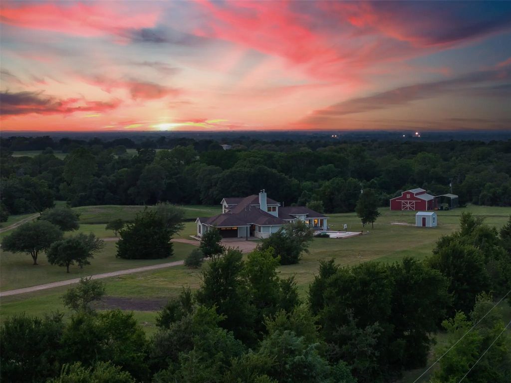 14450 Hartstack Road, Carmine
