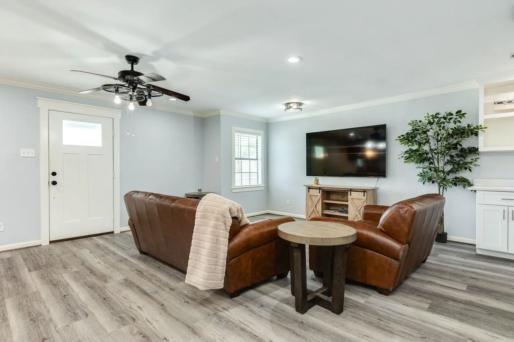 5507 Menard Avenue, Galveston