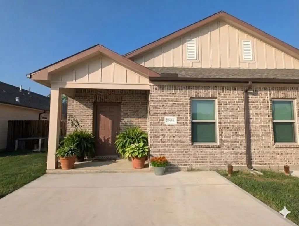 7745 Swiftwater Lane A, Houston