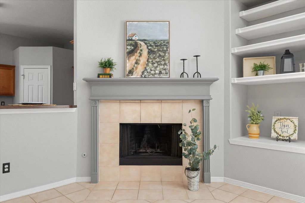 104 Laurel Meadow Court, La Marque