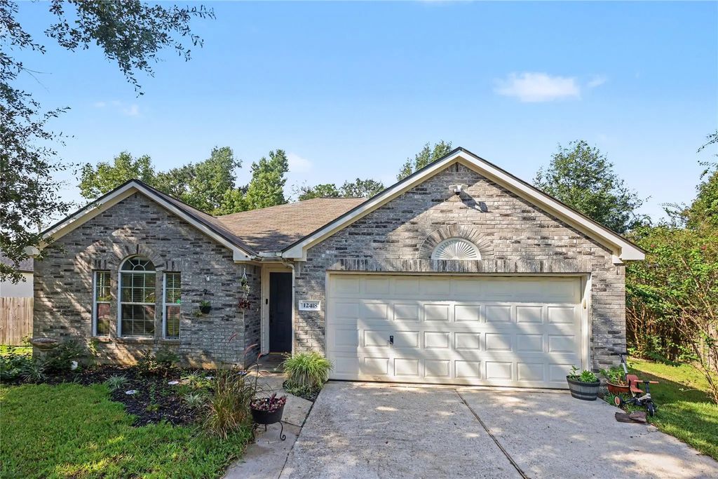12418 Lovie Lane, Conroe