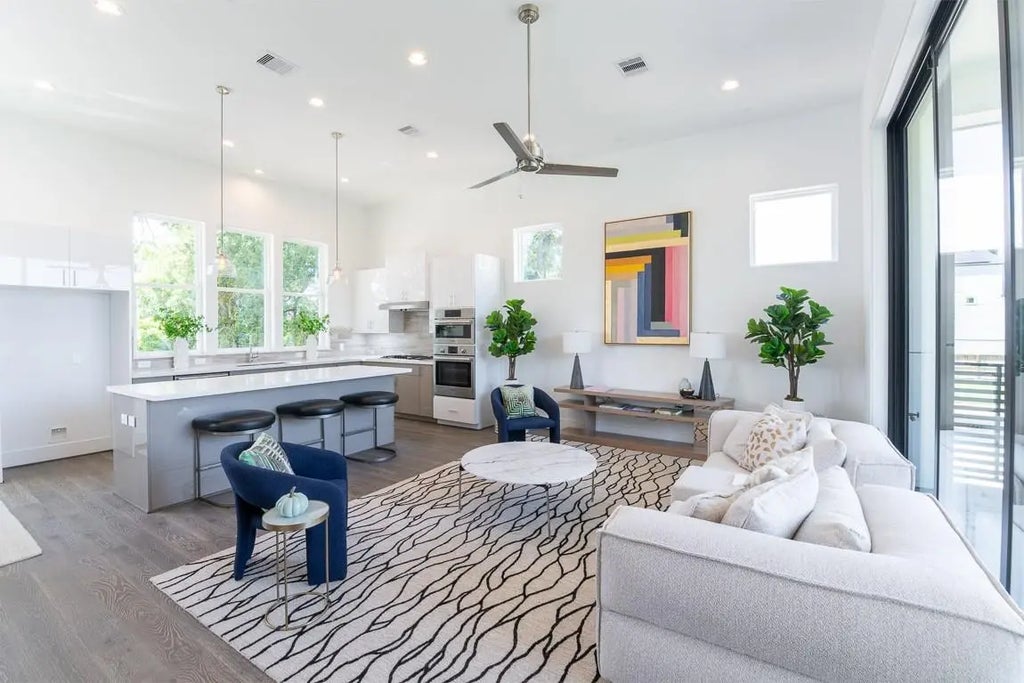 2414d Canal, Houston