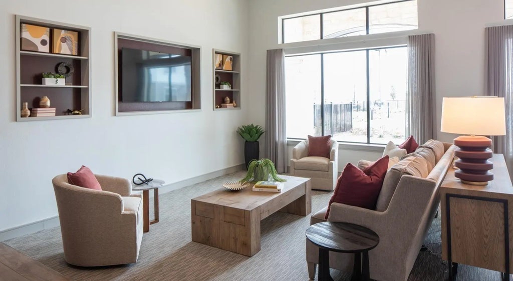 12111 Main Street 5206, Houston