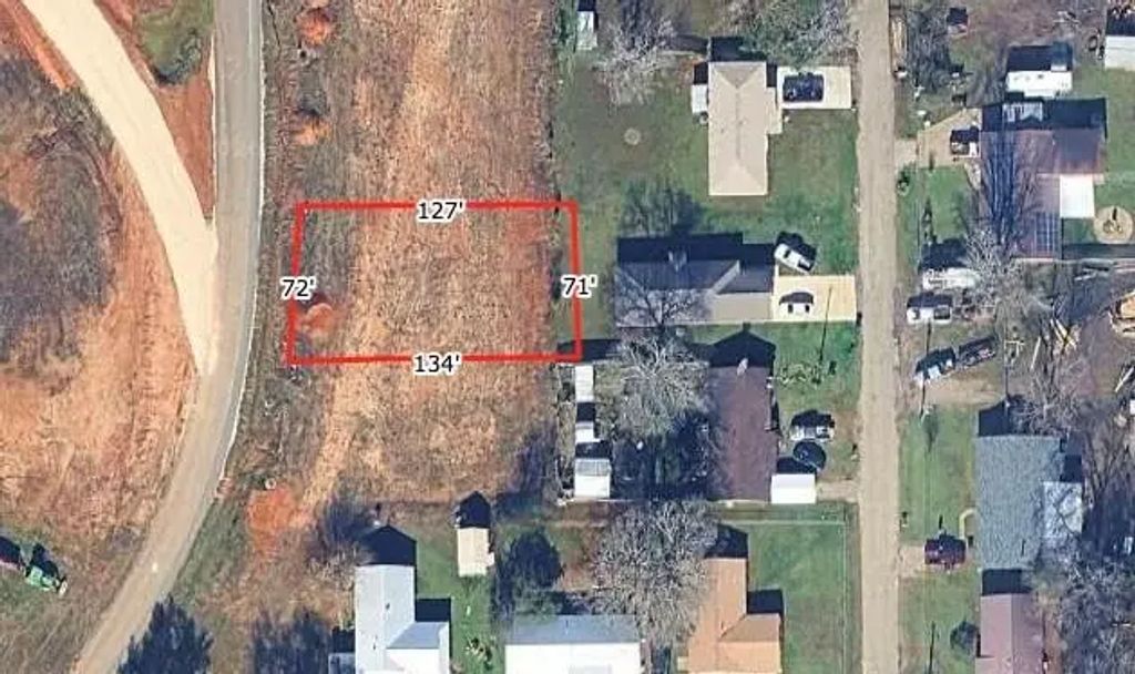 100 Byrd Drive, Lufkin