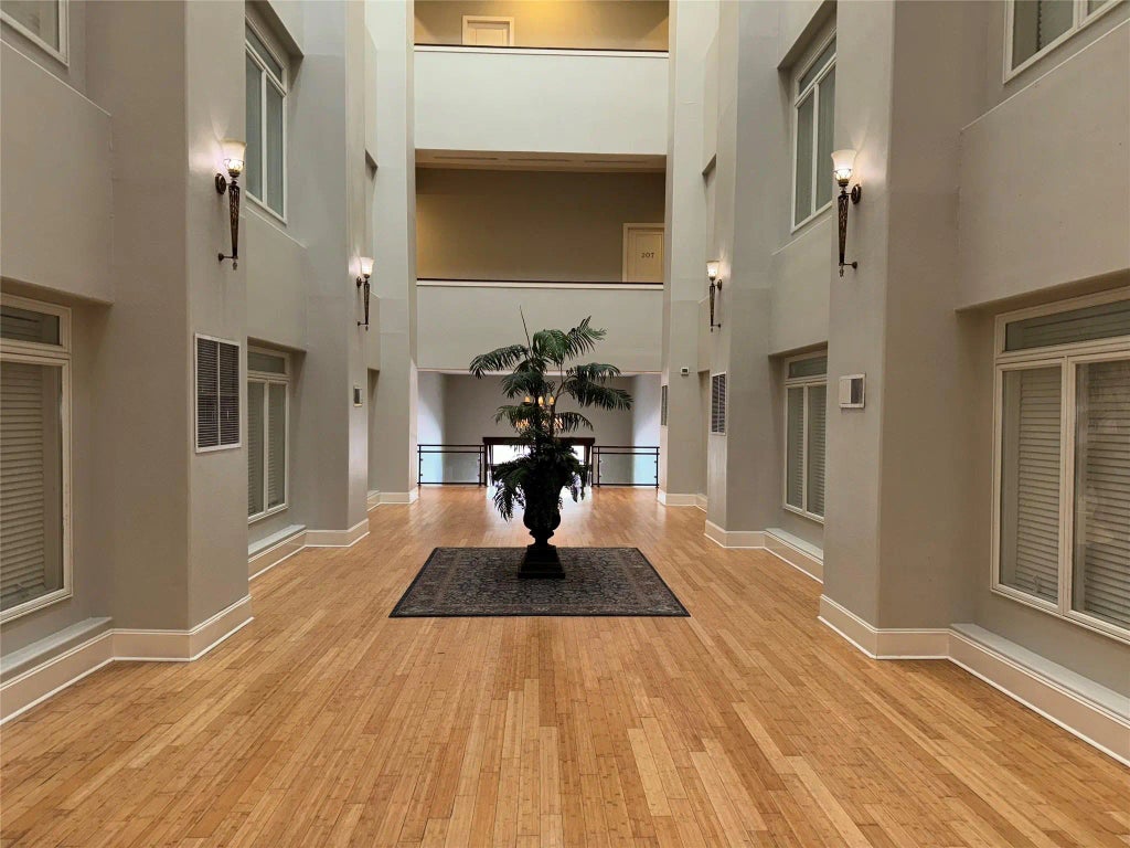 2208 Post Office Street 105, Galveston