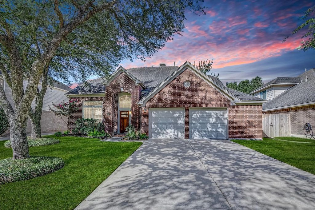 5222 Summerside Drive, Katy