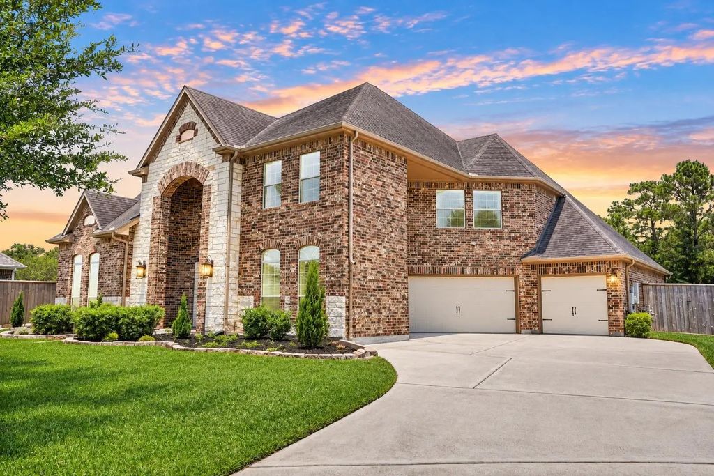 405 Old Orchard Drive, Dickinson