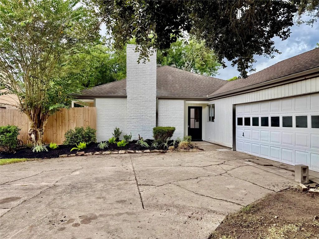 11415 Overbrook Lane, Houston