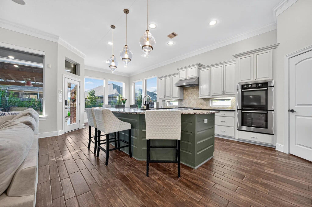 11535 Poeta Lane, Richmond