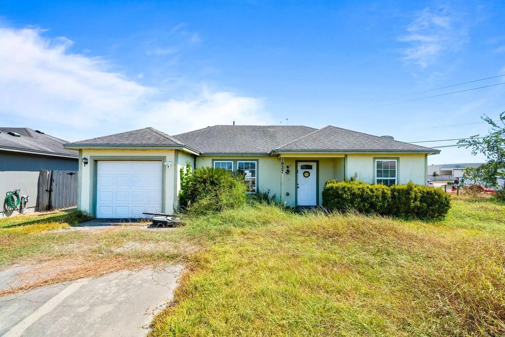 1937 Modesto Street, Corpus Christi
