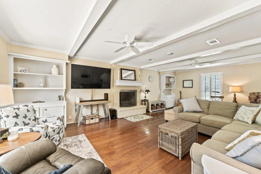 115 Heather Lane, Conroe