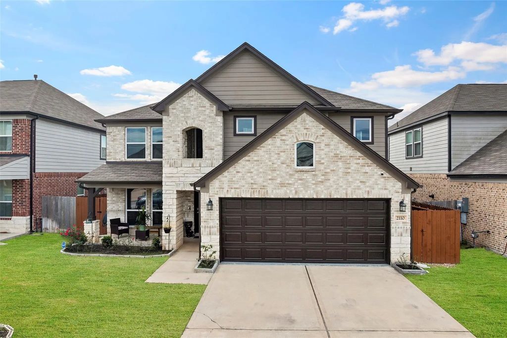 2110 Artic Loon Drive, Conroe