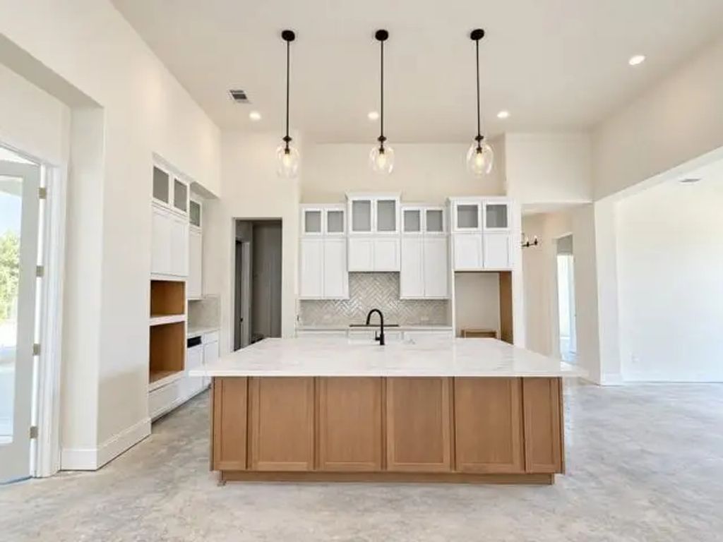 3593 Hidden Hickory Drive, Spring