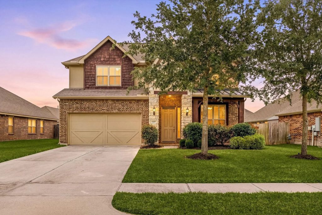 1307 Bowen Drive, League City
