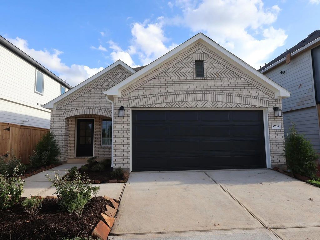 32535 Midsummer Drive, Fulshear