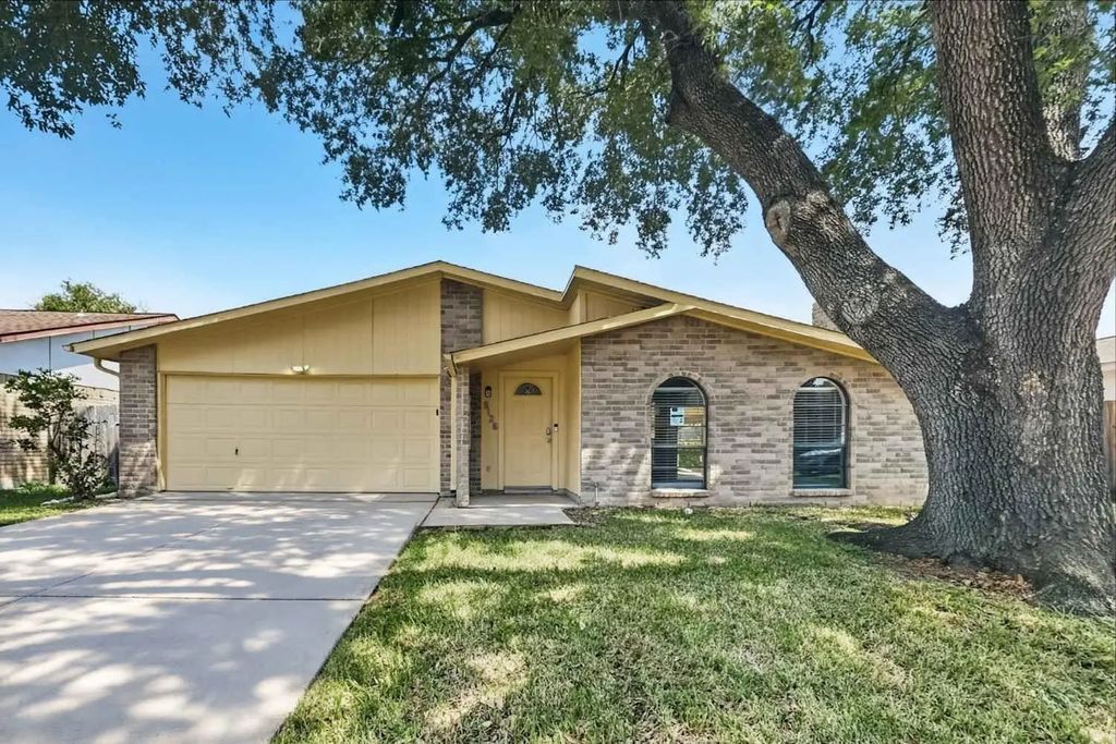 5126 Girnigoe Drive, Houston