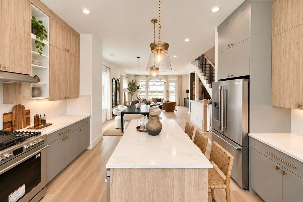 511 Hillwood Heights Drive, Houston