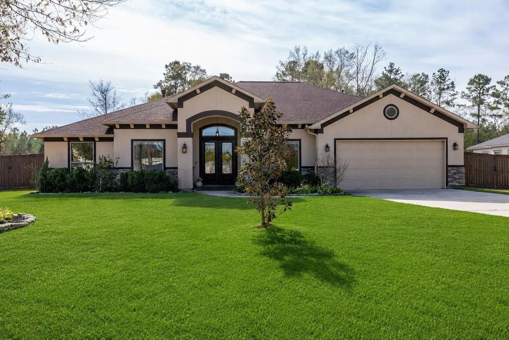 17326 Pecos Drive, Splendora