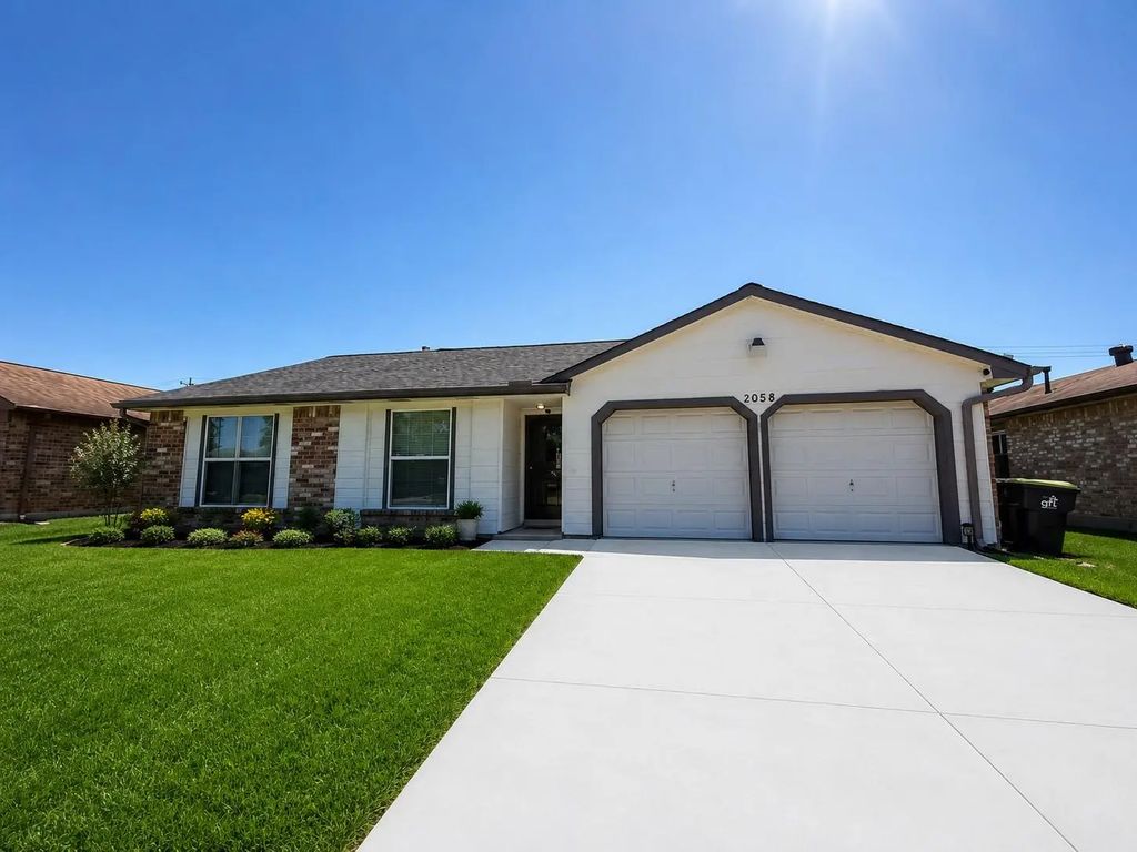 2058 Feather Ridge Drive, Missouri City