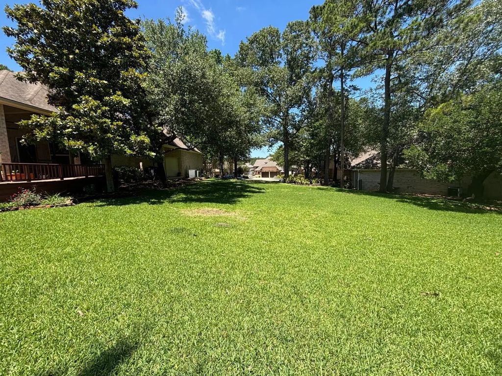 132 Winthrop Harbor Rd, Montgomery