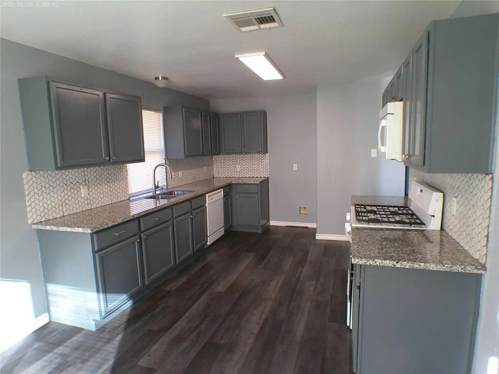 10133 Teneha Drive A, Houston