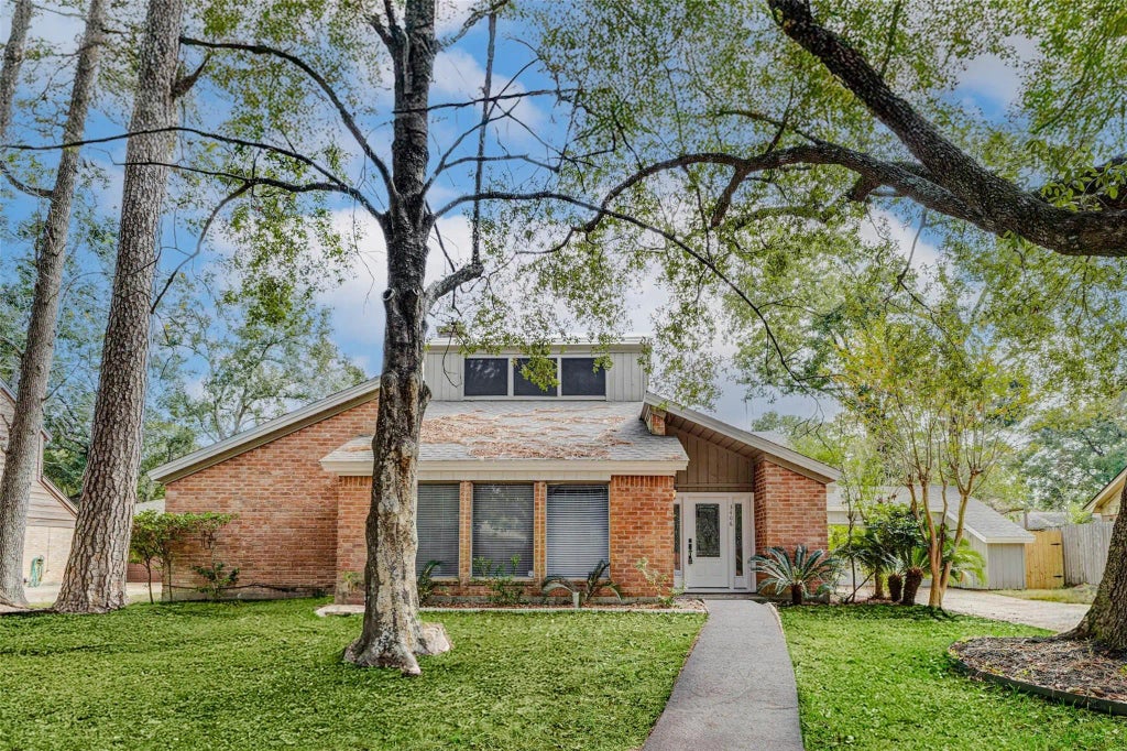 3406 Forest Village Drive, Houston