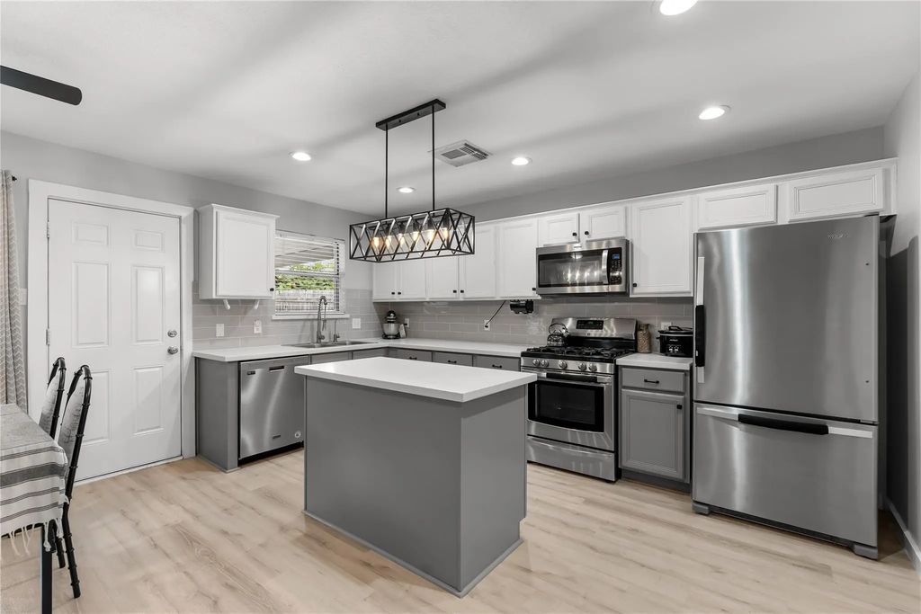 7123 Pheasant Grove Drive, Cypress