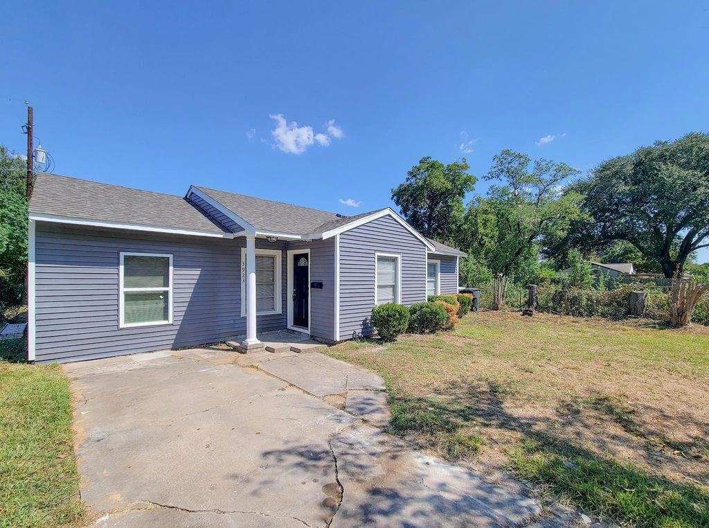 3923 Zephyr Street, Houston