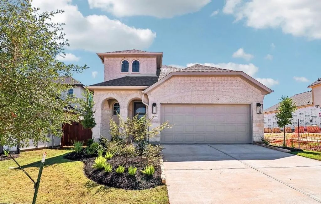 26707 Texas Lantana Lane, Montgomery