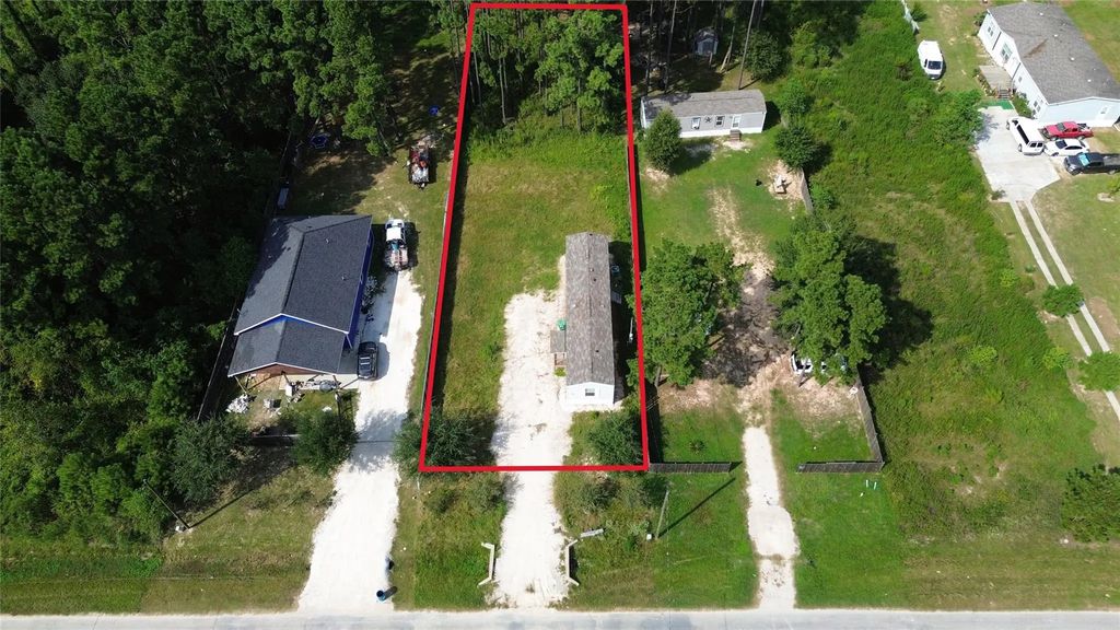 74 County Road 5023, Cleveland