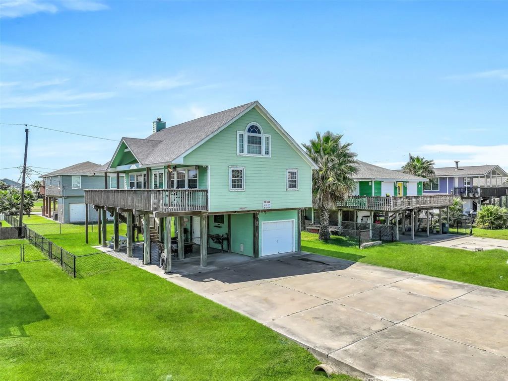 4018 Reeves Drive, Galveston