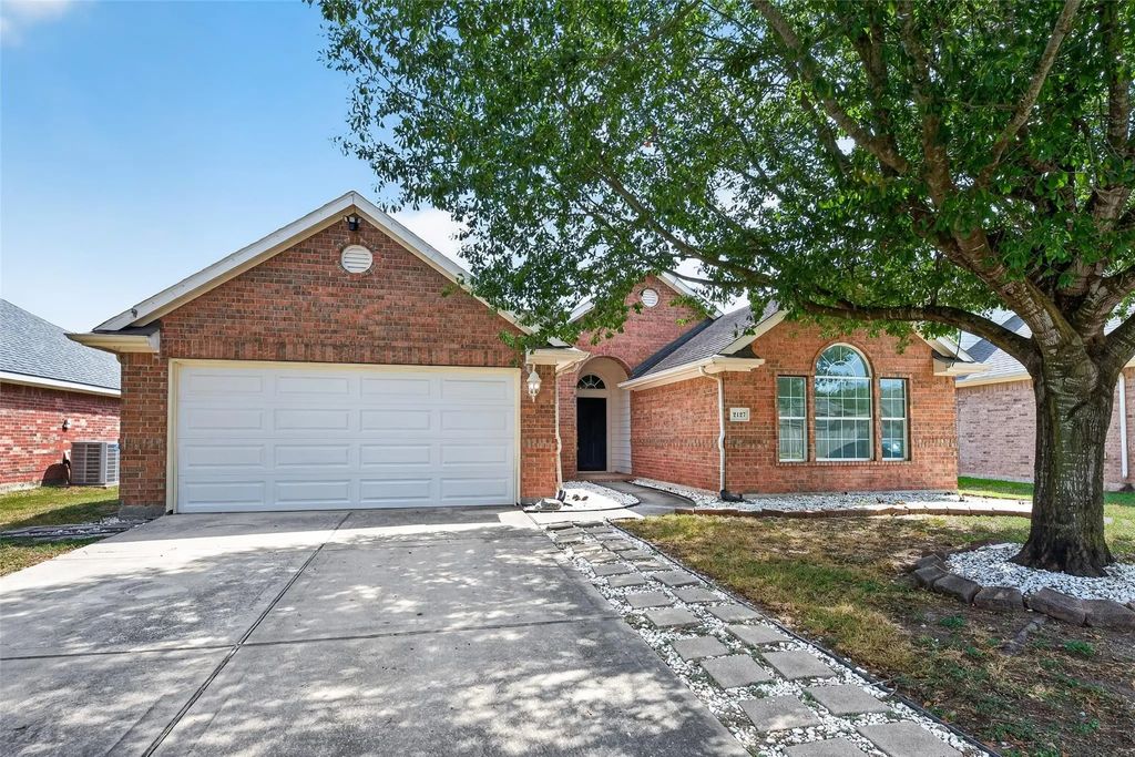 2127 Hannover Way, Spring