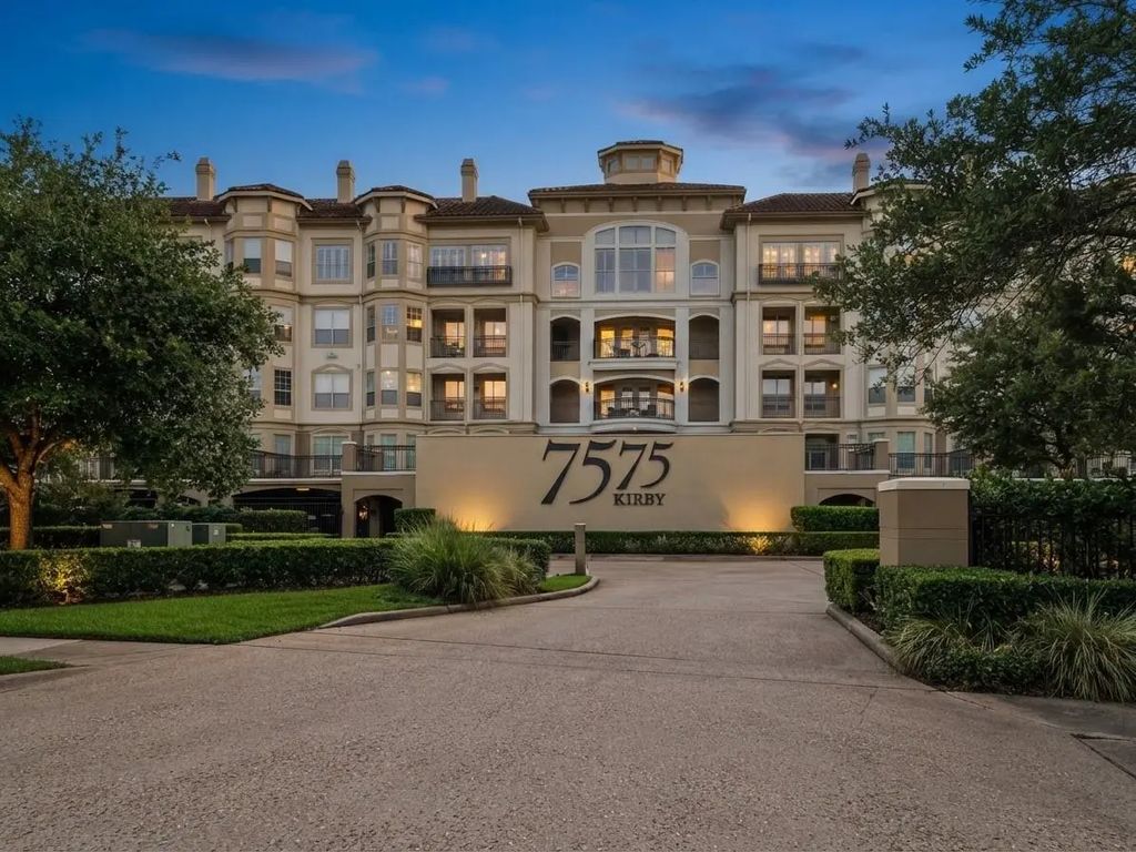 7575 Kirby Drive 2320, Houston