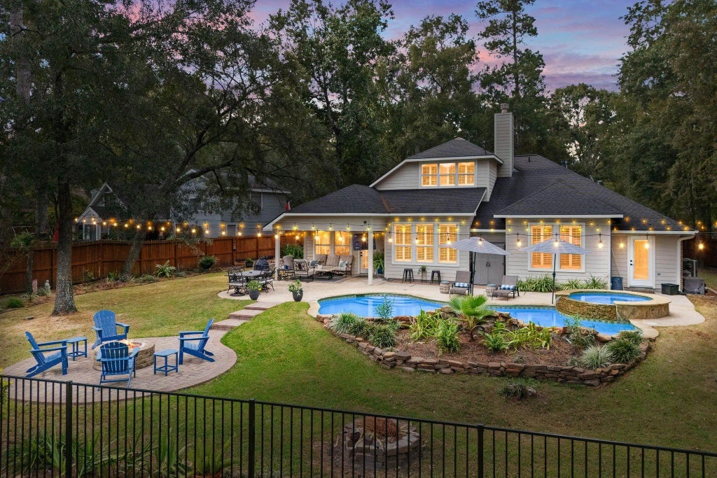 2408 Hollowbrook Lane, Conroe