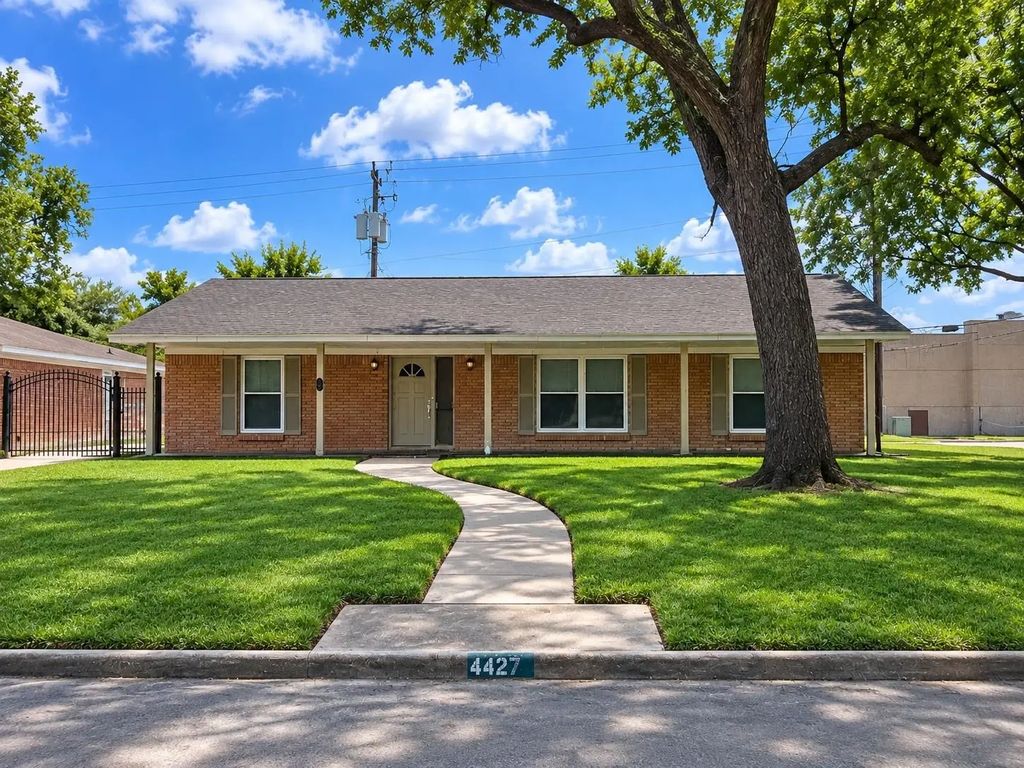 4427 Merwin Street, Houston