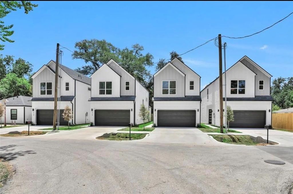 4728 Cruse Rd, Houston