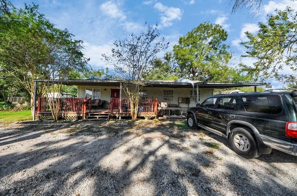 495 Genoa Red Bluff Road, Houston